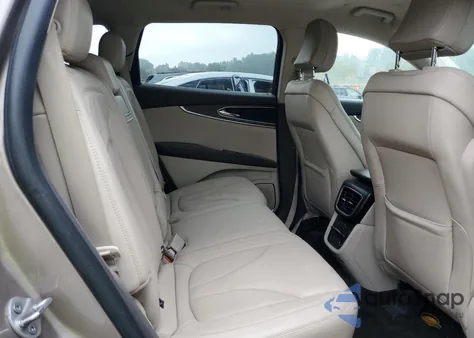 2019 Lincoln Nautilus Select z USA, uszkodzony, nr VIN 2LMPJ8K9XKBL66703